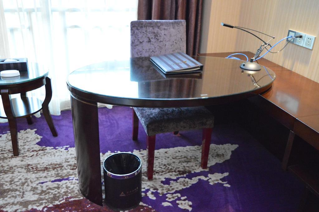 Aimoer Hotel Foshan Chambre photo