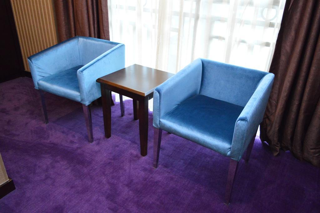 Aimoer Hotel Foshan Chambre photo