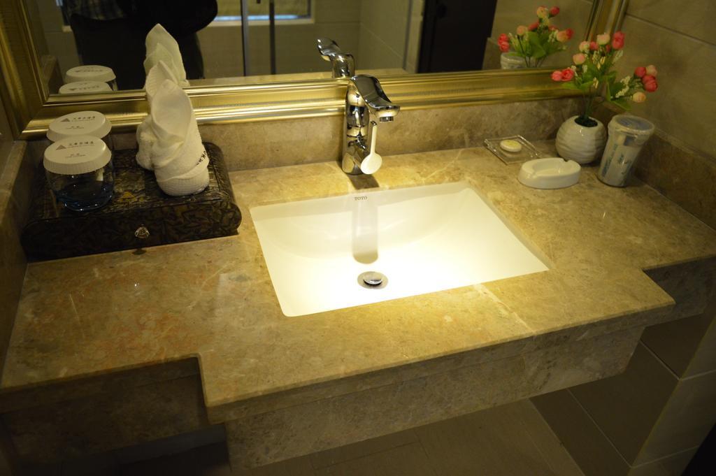 Aimoer Hotel Foshan Chambre photo